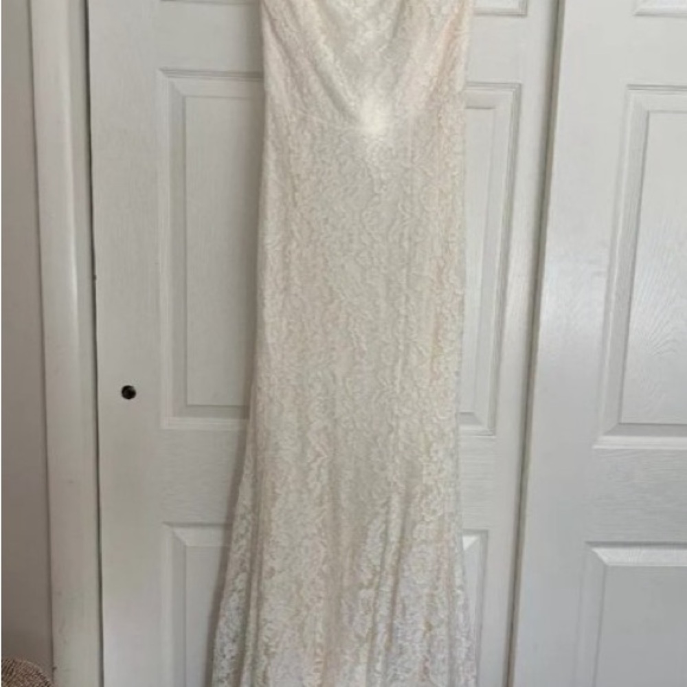 Reformation Lace Wedding Dress in Cream - Picture 12 of 12